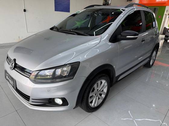 VOLKSWAGEN FOX 1.0 MPI TRACK 12V FLEX 4P MANUAL